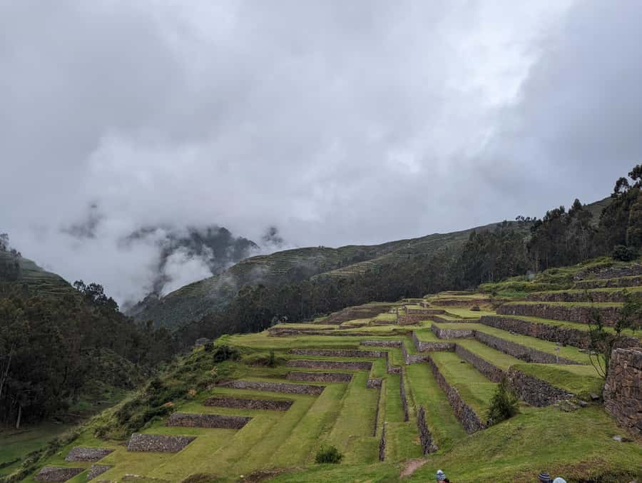 From Ollantaytambo:Moray, Salt Mines, Chinchero end in Cusco - Chinchero textiles: where the craft is still in use