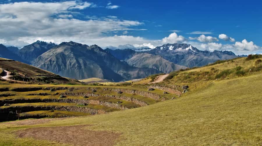 From Ollantaytambo:Private tour to Maras and Moray half day - Salineras de Maras salt mines: a hillside industry with Inca roots