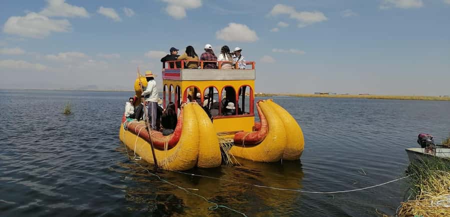 From Puno: full day tour to Uros and Taquile with Lunch - A 9-hour Lake Titicaca sampler from Puno