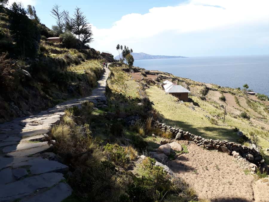 From Puno: full day tour to Uros and Taquile with Lunch - Speedboat time on Lake Titicaca, and why it sets your pace