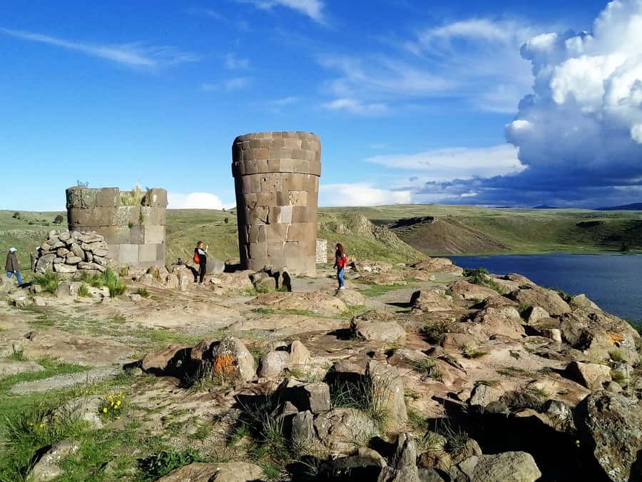 From Puno: Sillustani Tombs and Tourist View Point Puma - Atuncolla and the Collas people: where the tour turns from stones to daily life