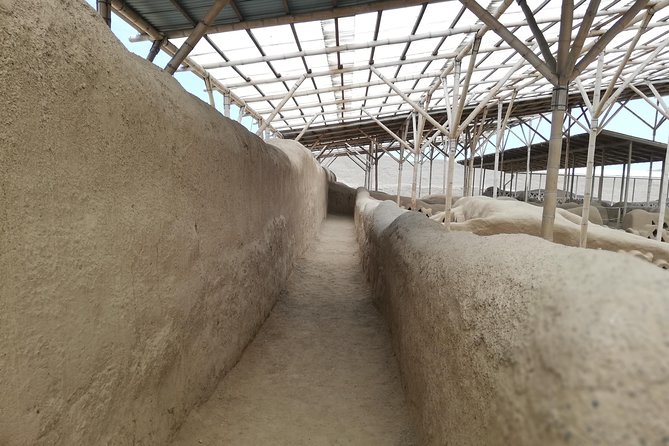Full Archaeological Chan Chan Tour - Inside Nikan: Squares, Warehouses, Well, Tombs, and Views