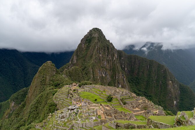 Full Day Guided Tour to Machu Picchu Transportation Included - The early start: Cusco pickup and a day that runs on rails