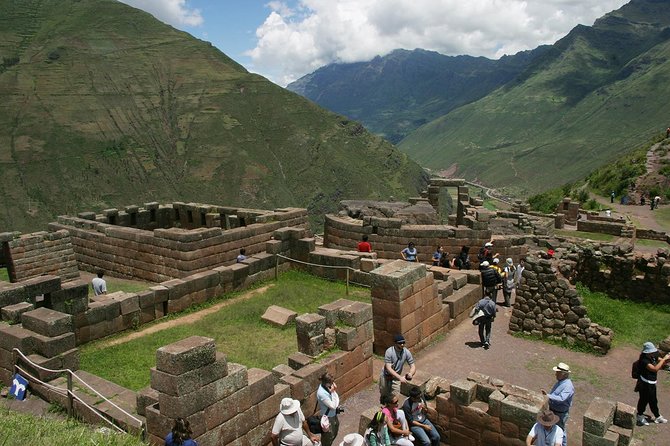 Full Day in the Sacred Valley - The Pantry of Cusco - Pisac market: shopping, negotiation, and how to avoid overpaying