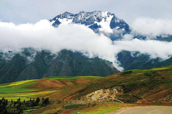 Full Day in the Sacred Valley - The Pantry of Cusco - 7:30 am logistics, group size, and how the day flows