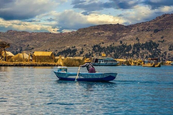 Full Day Lake Titicaca Tour to Uros and Taquile Islands - Getting from central Puno at 7:00 am