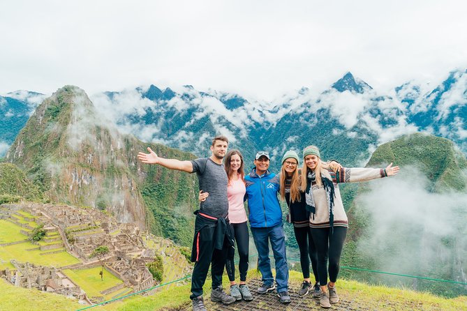 Full Day - Machu Picchu tour by Train - Group Service - Meals, altitude, and what to bring for an actual comfortable day