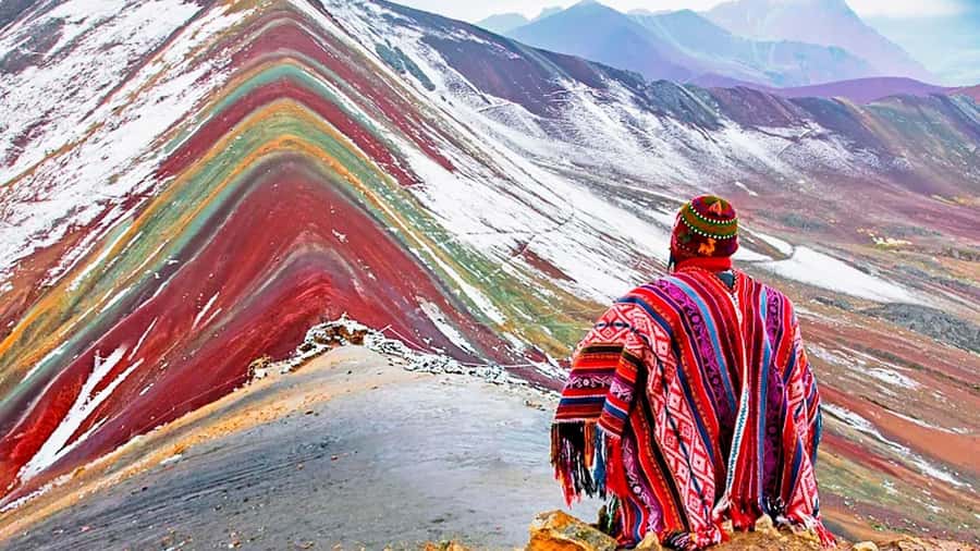 FULL DAY| MOUNTAIN OF COLORS ON HORSEBACK - The 2-Hour Trail Start: Ecosystem, Camel Species, and Ausangate