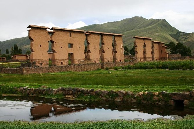 Full-Day Puno to Cusco Coach Ride with Lunch - Stop 1: Museo Litico Pukara and the Meaning of Two-Sided Stones