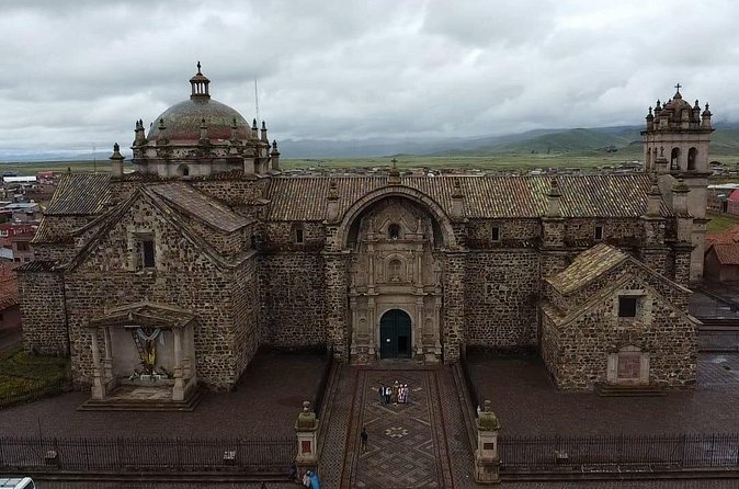 FULL DAY QUECHUA ROUTE on shared service - Transportation, timing, and what the shared format is really like