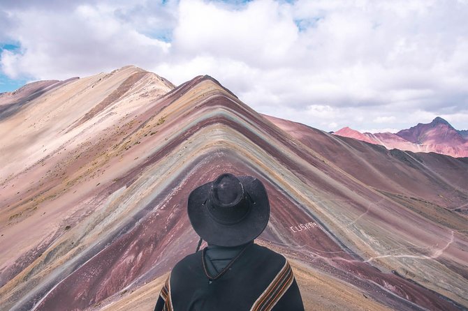 Full-Day Rainbow Mountain & Red Valley Small-Group Trek from Cusco - Price and Value: What You Get for Around $200