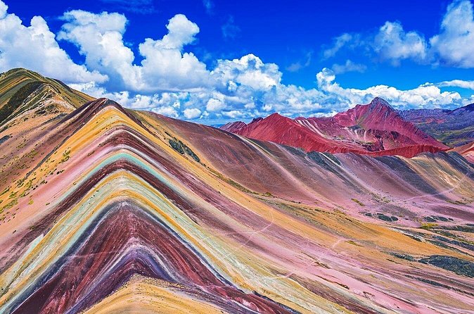 Full Day - Rainbow Mountain tour - Group Service - Vinicunca Up Close: Colors, Photos, and Timing at High Altitude