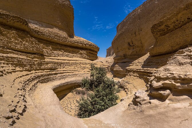 Full Day Tour Canyon of the Lost in Ica Desert - Physical effort: moderate fitness, real shoes, smart pacing