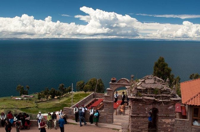Full Day Tour of Uros and Taquile by Speedboat - Should you book this Uros and Taquile speedboat tour?