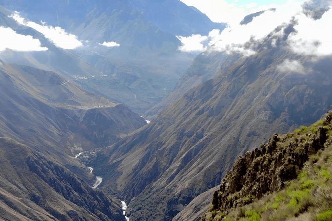 Fullday Colca Canyon with lunch from Arequipa - Patapampa at 4800 m: the return stop that changes the mood