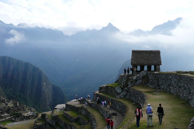 Guided Tour of Machupicchu: Private and Flexible 3 hours - The 2 to 2.5 hour private route, from entrance to lunch
