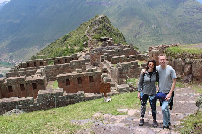 Half-Day City Tour Cusco with Inca museum - Stop 3: Tambomachay aqueducts, canals, and the big uncertainty