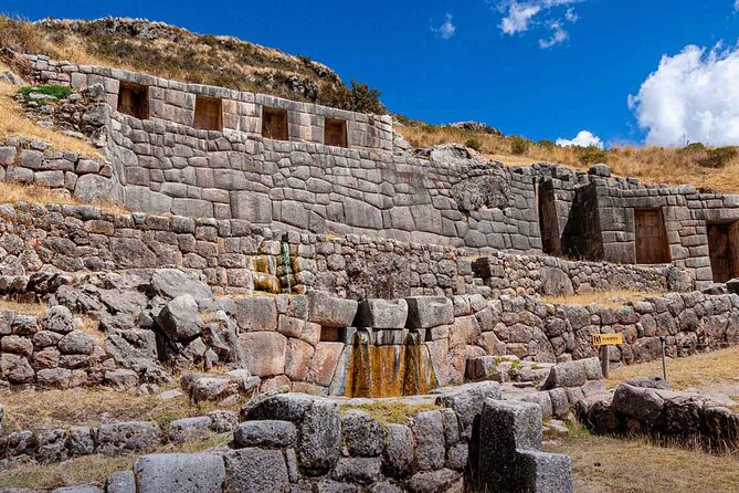 Half Day City Tour in Cusco - Q’enco archaeological complex: smaller stop, good for attentive eyes