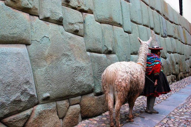 Half day - Cusco City Tour - Private Service - Cusco Cathedral: Art-Filled Interiors You Shouldn’t Skip