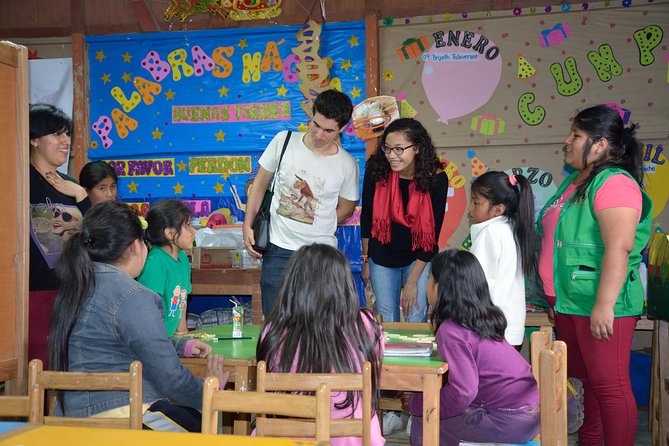 Half-Day Local Communities and Social Tour in Lima - The Guide Team Dynamic: Bilingual Support and Local Perspective