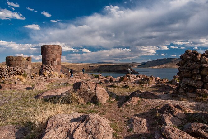 Half Day Tour to Sillustani from Puno - The 2:00 PM Flow: Pickup to a Quick Puno Viewpoint
