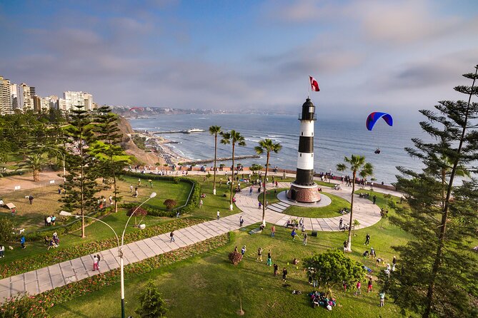 Hop-On Hop-Off Tour in Lima - Miraflores and Center of lima - Miraflores to the Historic Center, Without the Headache