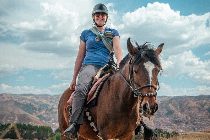 Horseback Adventure through the Sacred Temples of Cusco - Stop 2: Templo de la Luna and the Idea of Sacred Duality