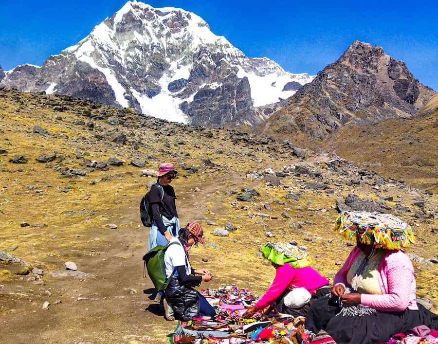 Horseback Riding at 7 lakes Ausangate Private |Optional Hike - Hitting the Andes: your route to the first lagoon