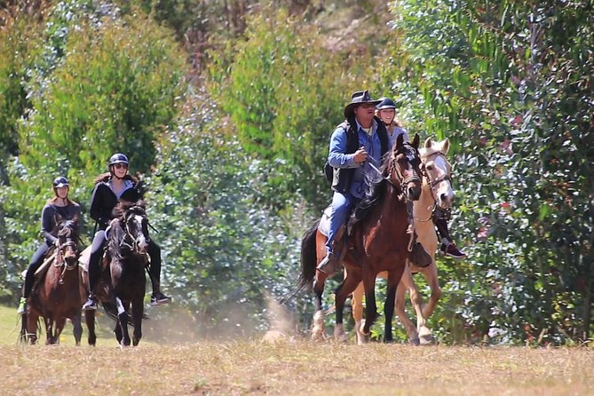 Horseback Riding Mystic Tour Temple of the Moon & Chacan Mountain - Riding out of Cusco the fun way, Temple of the Moon and Chacan Mountain