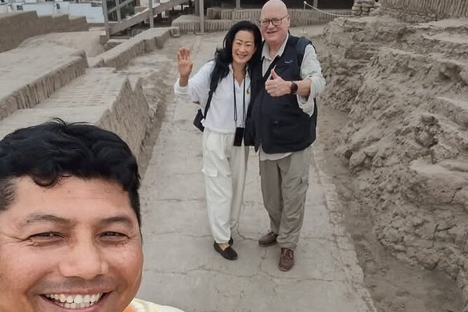 Huaca Pucllana Inside + City Tour in Lima and Catacombs - El Parque del Amor: 30 minutes of Pacific views over Lima’s cliffs