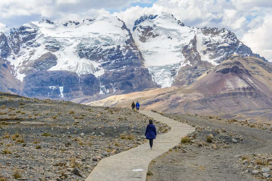 Huaraz: Pastoruri Glacier Day Trip - Pumashimin Lake (Lake of Seven Colors) plus cave paintings