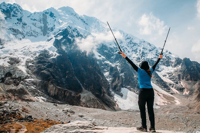 Humantay Lake and Salkantay Pass Trek - 2 Days / 1 Night - Soraypampa Sky Camp at Dusk: Panoramic Igloos, Starry Night, and Camp Food