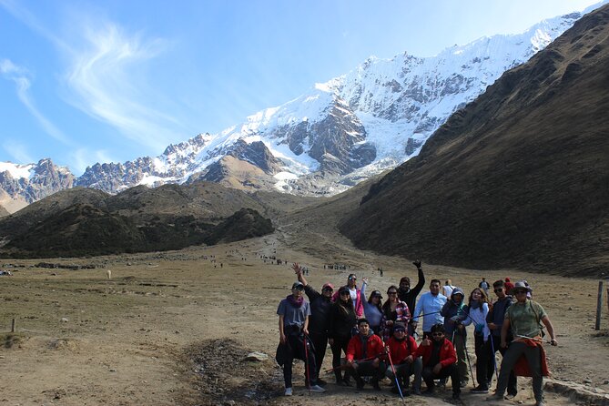 Humantay Lake - Cusco - En route to Soraypampa: breakfast first, then the trail phase