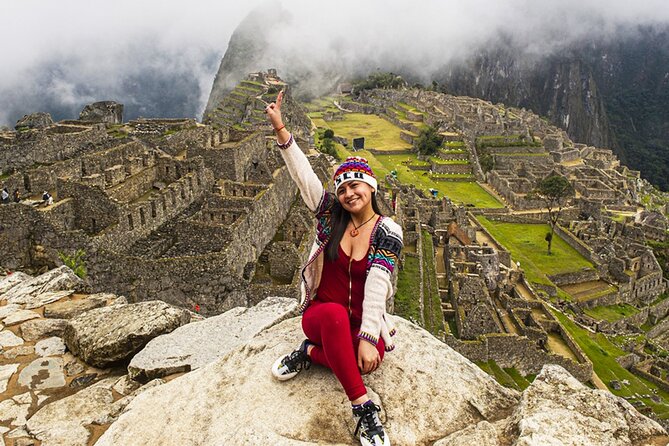 Humantay Lake, Machu Picchu by train and Rainbow Mountain 3 days in Cusco - What you actually get for the price, and where you save time