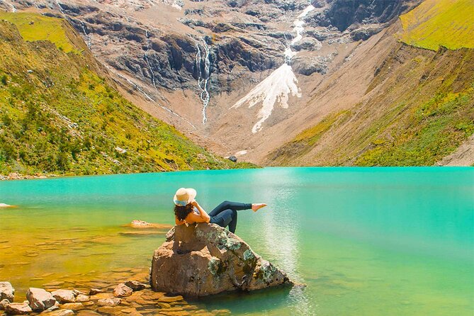Humantay Lake, Machu Picchu by train and Rainbow Mountain 3 days in Cusco - Day 1 to Humantay Lake: Soraypampa, thin air, and a steep reality check