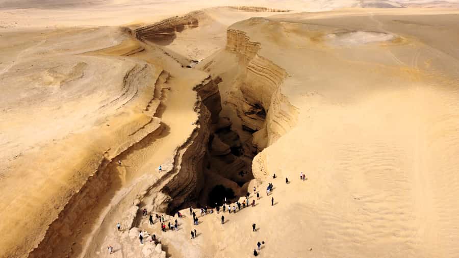 Ica: Canyon of the Lost Tour in Ocucaje Desert - What to Bring: Heat, Footing, and the Little Things That Save Your Day