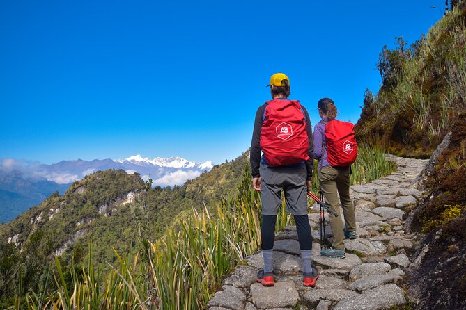 Inca Trail 4-Day 3-Night Trek to Machu Picchu with Expert Guides - Day 2: Wayllabamba, Dead Woman’s Pass, and Chaquicocha at sunset