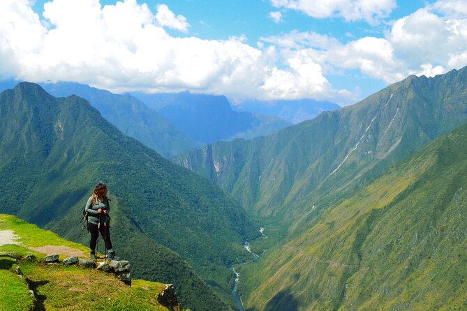 Inca Trail hike 4 days to Machu Picchu with panoramic Train - Key takeaways before you commit