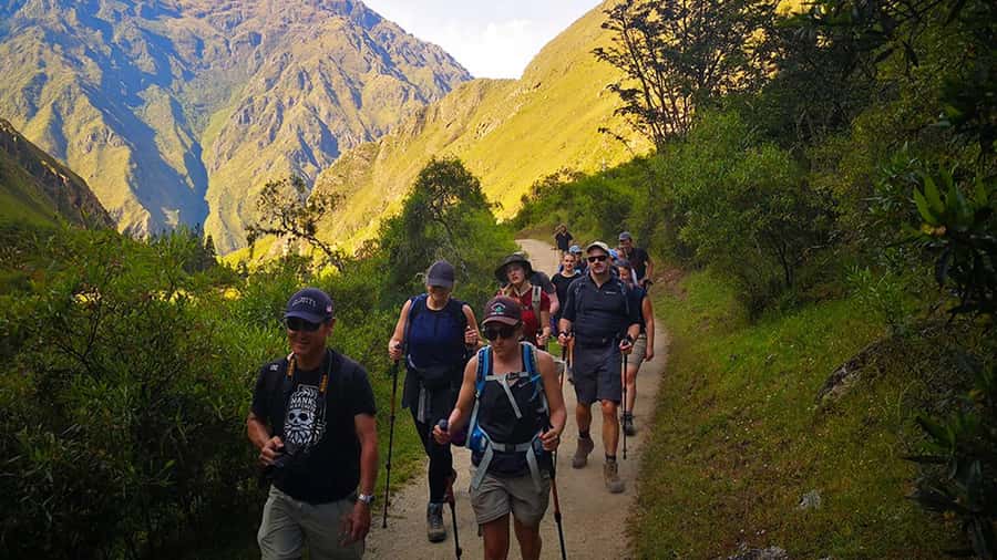 Inka Jungle trek to Machu Picchu 3 D/ 2 N - Altitude and comfort: coca tea, sunscreen, and pacing your day
