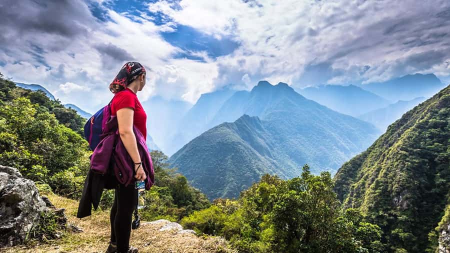Inka Jungle trek to Machu Picchu 3 D/ 2 N - Day 1: Cusco to Abra Málaga, 3 to 4 hours of biking to Santa María
