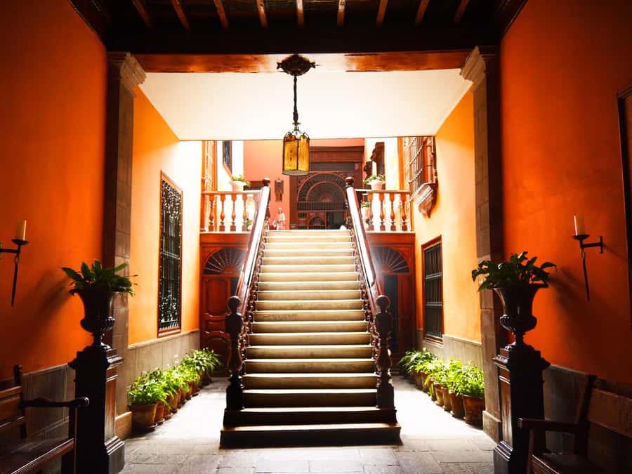 La casa de Aliaga, an alive colonial jewel at Lima center. - The pacing reality check: what you see and what you skip