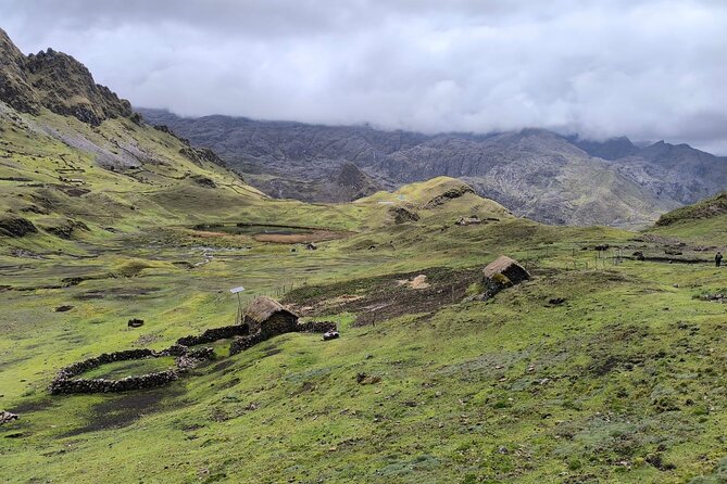 Lares Trek To Machupicchu With Thermal Baths 4Days - Camping, Meals, and What You Need to Pack (and Rent)