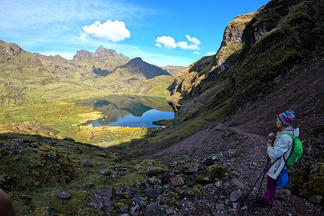 Lares Valley Trek with Hot Spring 4-Day, 3-Night - Day 1 to Day 2: from Kiswarani to a high pass and cold nights