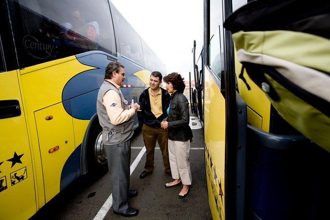 Lima Airport Departure Transfer - In the Van: Comfort, Luggage Space, and the Real Meaning of “Safe”
