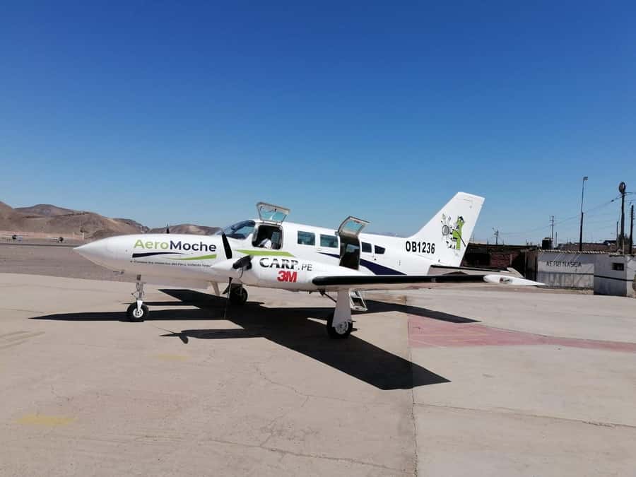 Lima: Ballestas & Huacachina Day Trip w/ Nazca Lines Flight - Huacachina Oasis: the only oasis vibe, minus the sand overload