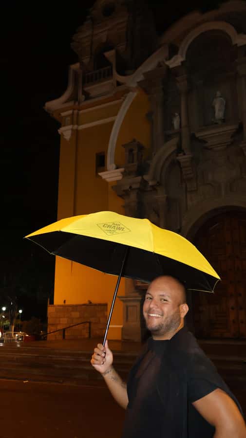Lima: Barranco's Nightlife Tour with Bar Crawl & Free Shots - Games, hosts, and why this works for solo travelers