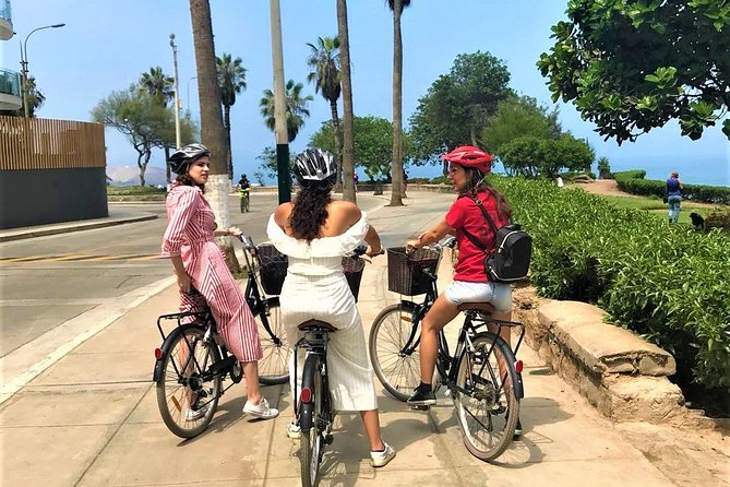 Lima bike Express Tour - Miraflores Boardwalk and ocean views: the coast without the planning headache