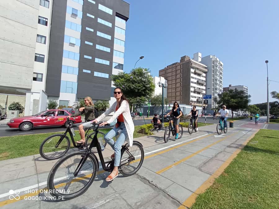 Lima Bike Tour: La Costa Verde & Jesus Statue in Chorrillos - Key highlights that make this tour worth your time
