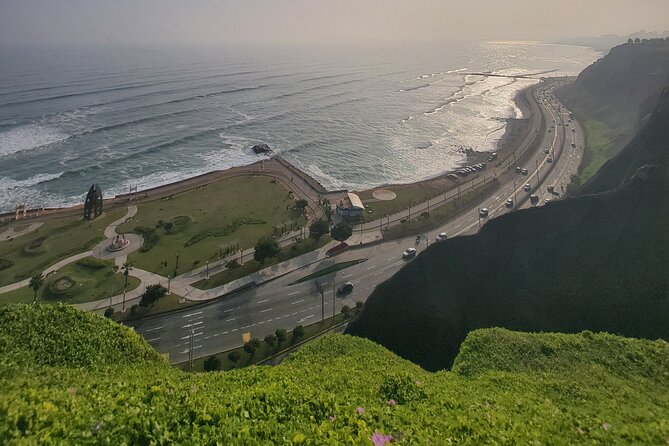 Lima Bike Tour Miraflores Pyramid & Bohemian Barranco - Parque 7 de Junio, Cat Park: Local Life You Can Actually Feel
