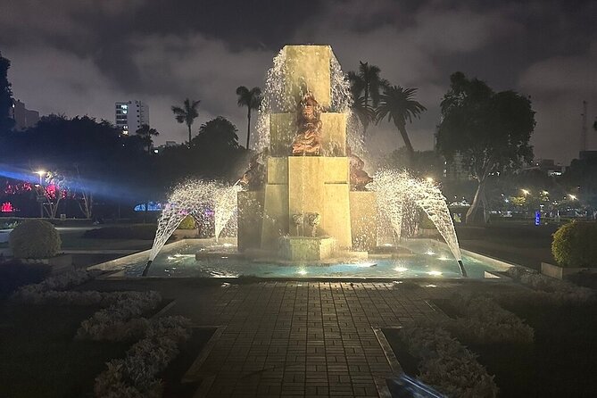 Lima by night including Catacombs & Water Show Tour - What to pack for a chilly, walking-heavy evening